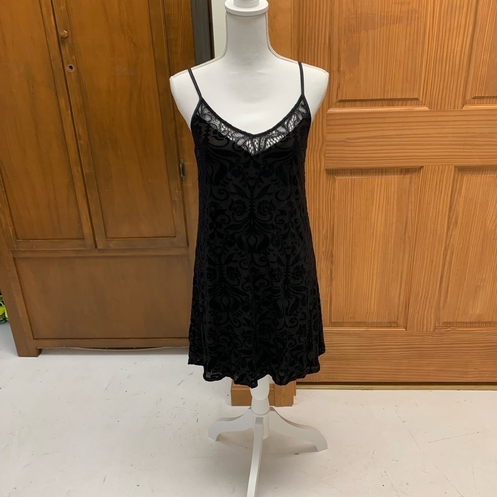 As U Wish black velvet lace slip dress medium 17-18 in pit pit